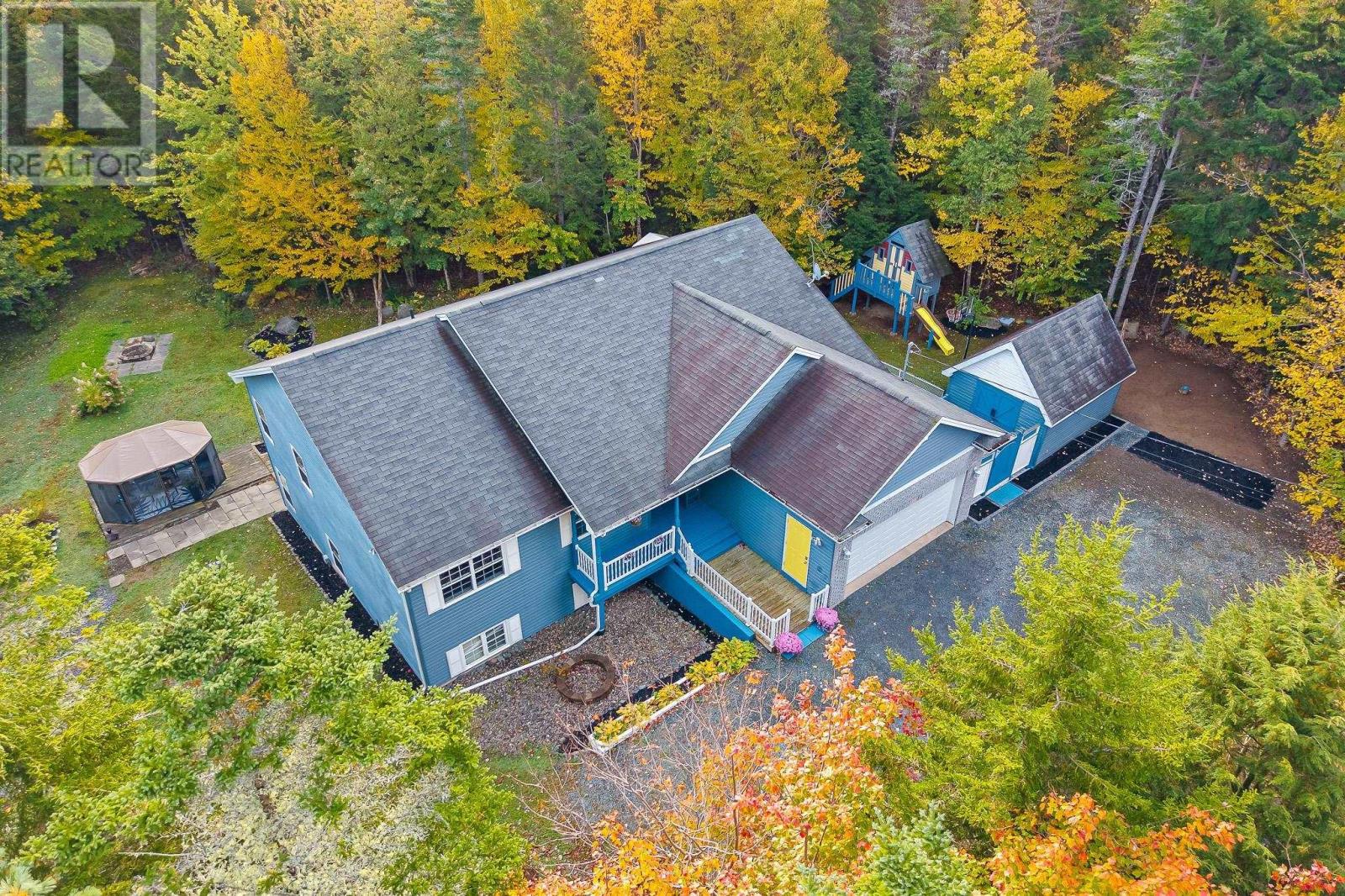 609/611 Gatehouse Run Property Photo 48