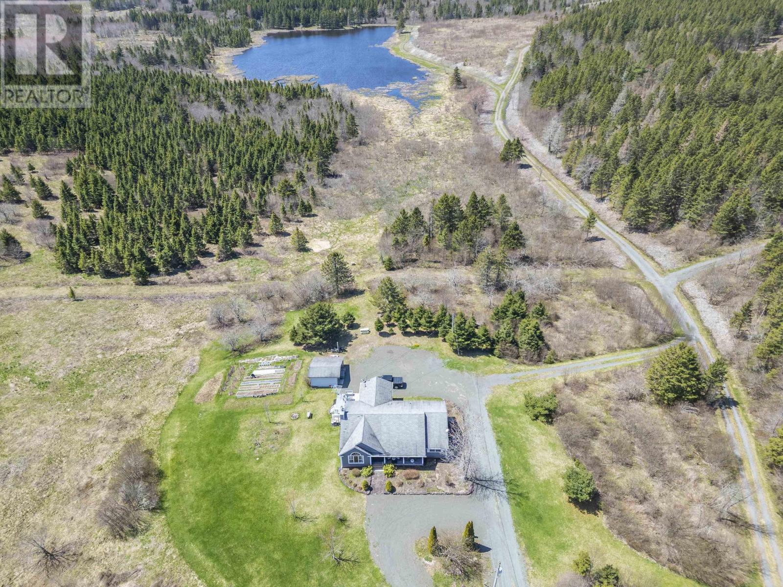 2897 Highway#7 Property Photo 3