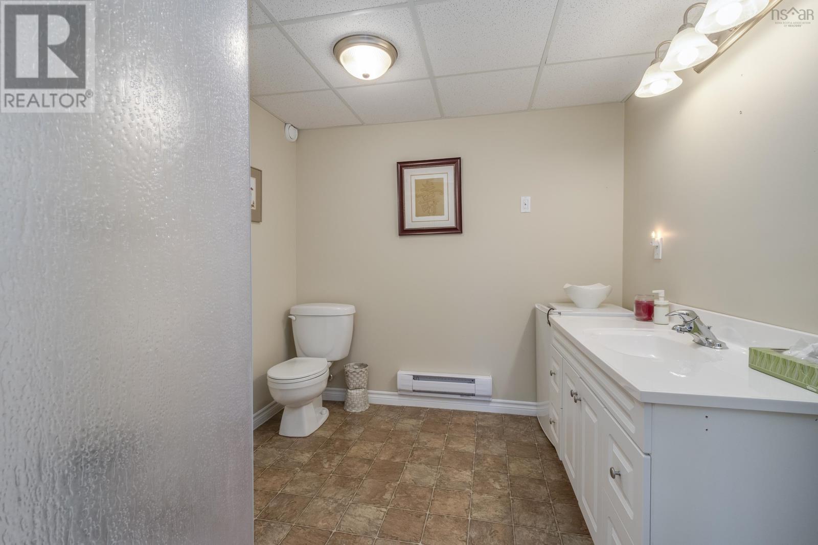 2897 Highway#7 Property Photo 32