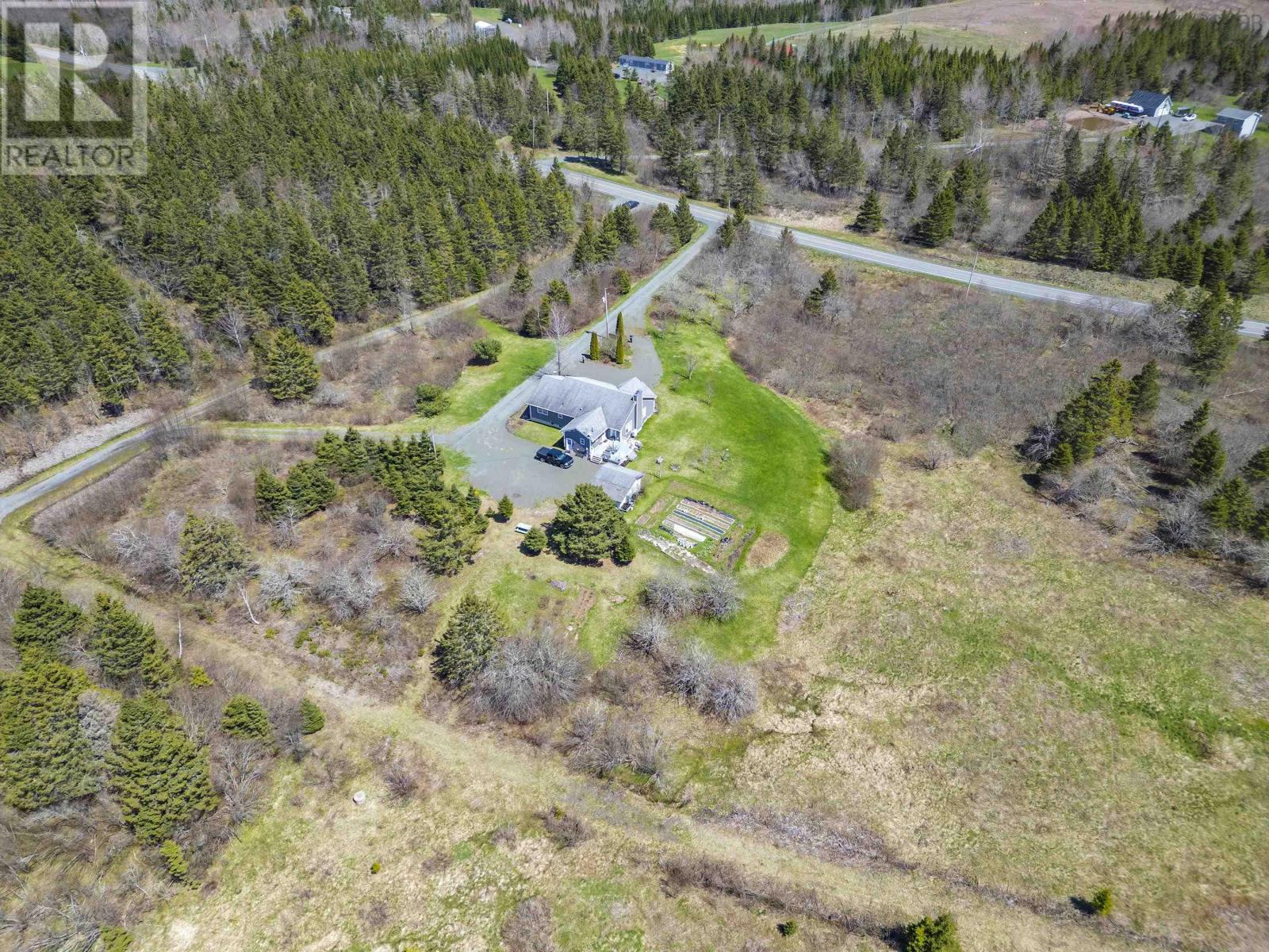 2897 Highway#7 Property Photo 41