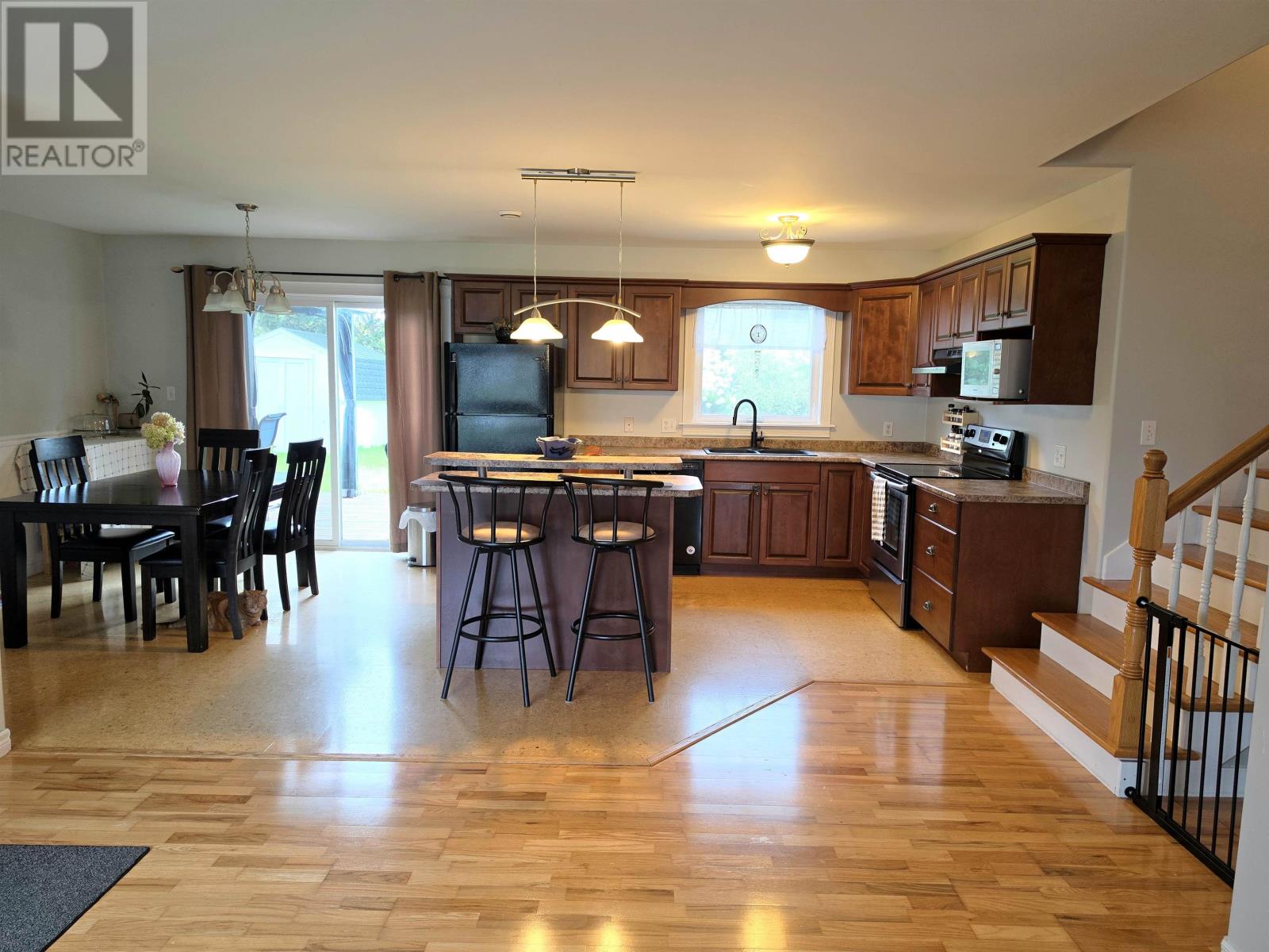 38 Sandlewood Street Property Photo 3
