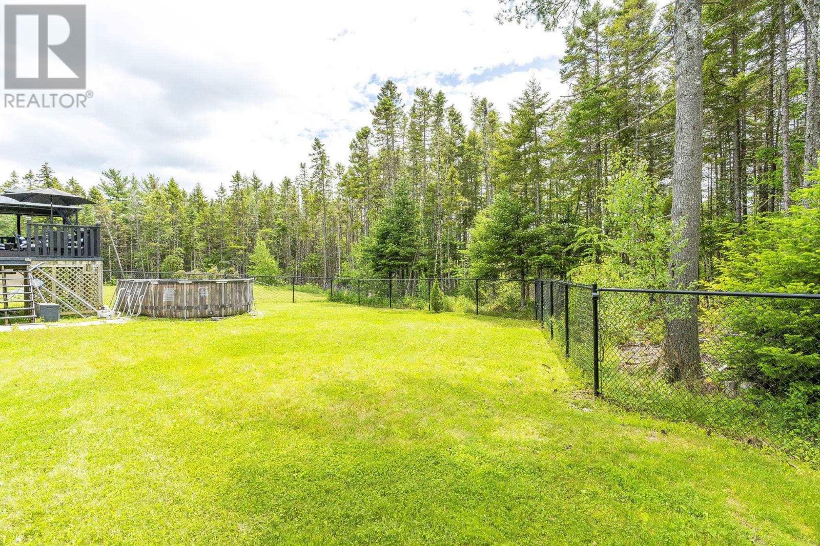 3326 Sackville Drive Drive Property Photo 4