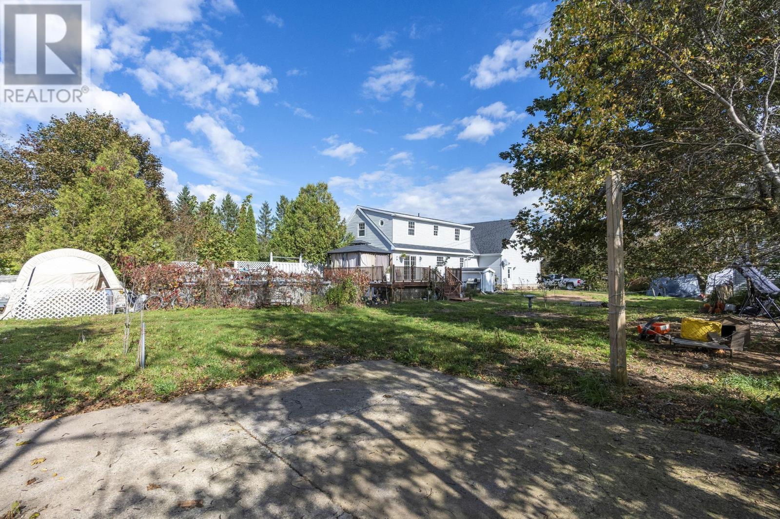 1019 English Mountain Road Property Photo 4