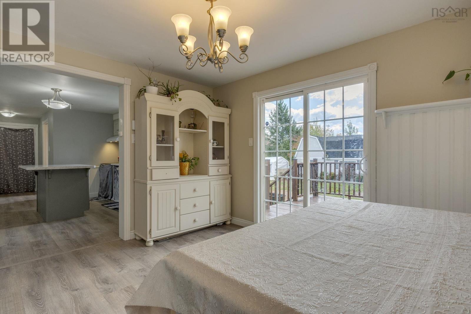 1019 English Mountain Road Property Photo 17