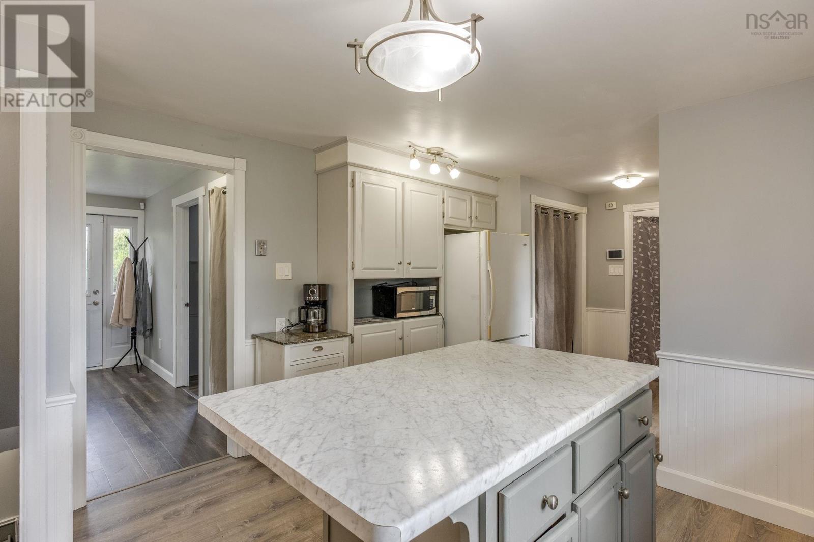 1019 English Mountain Road Property Photo 22