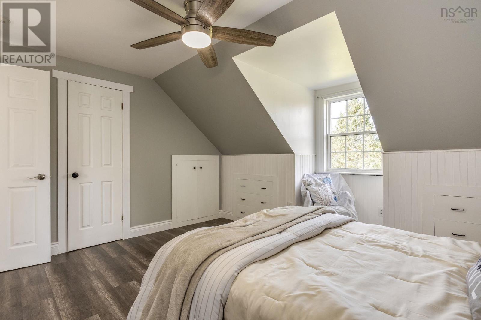 1019 English Mountain Road Property Photo 34