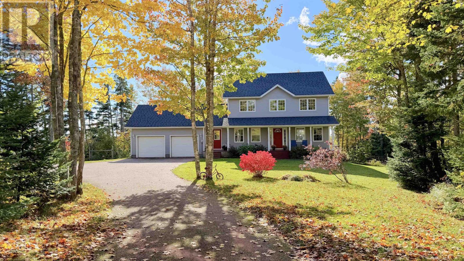 108 Wharf Road Photo de la propriété 1