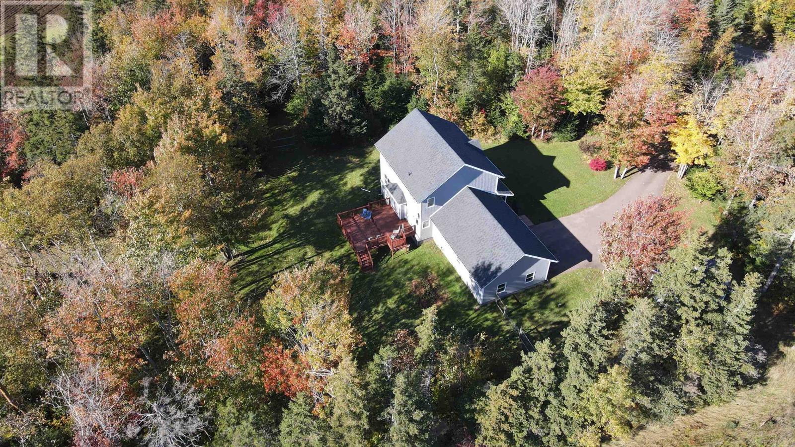 108 Wharf Road Property Photo 6