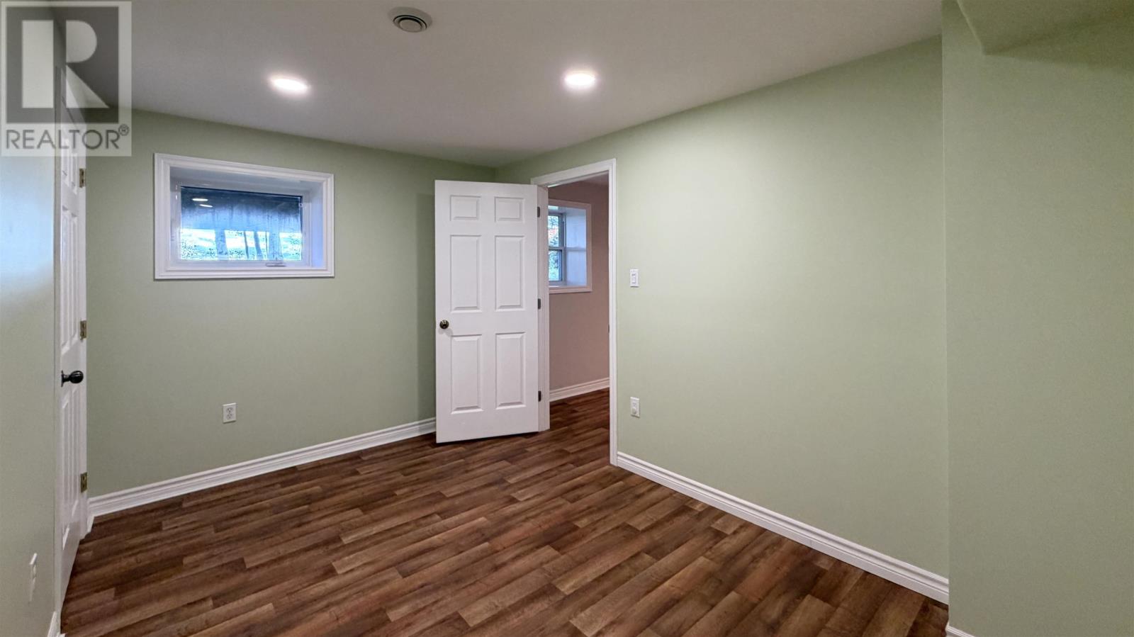 108 Wharf Road Property Photo 35