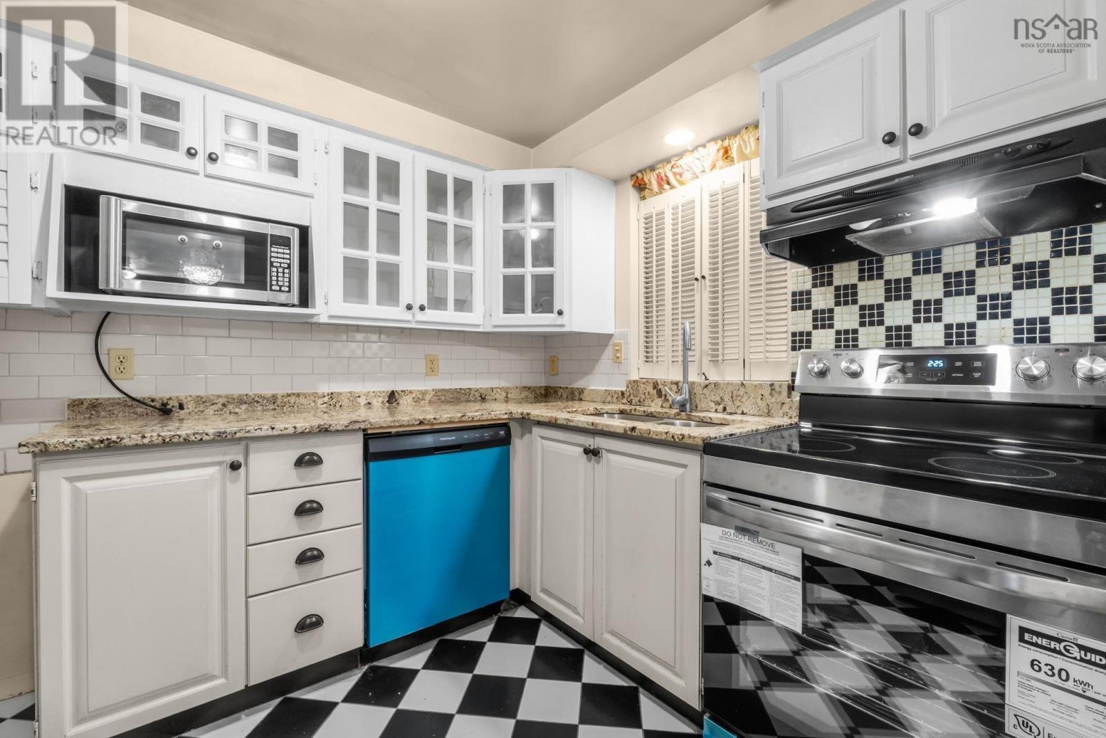 205 61 Nelsons Landing Boulevard Property Photo 10