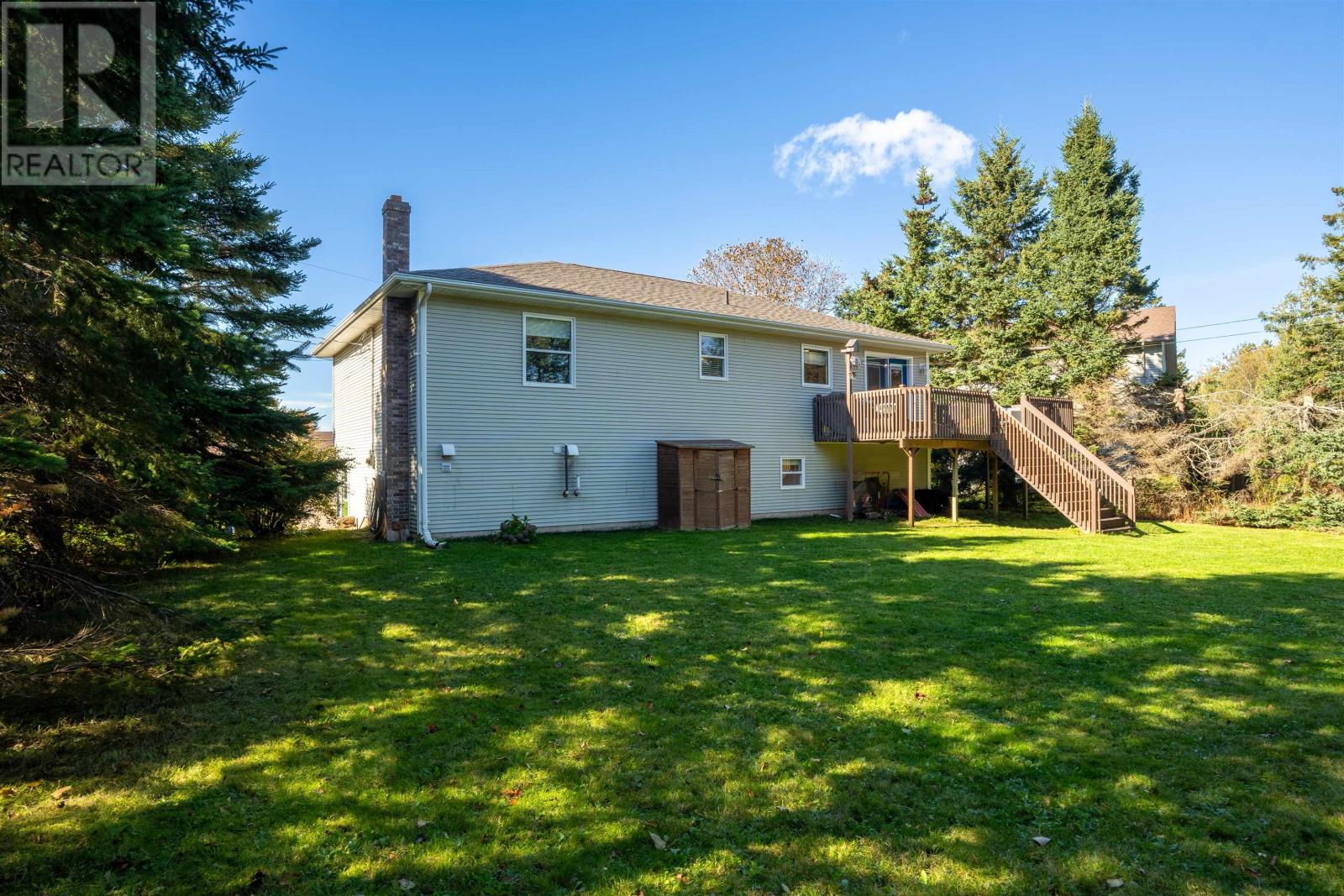 124 Greensview Drive Property Photo 12