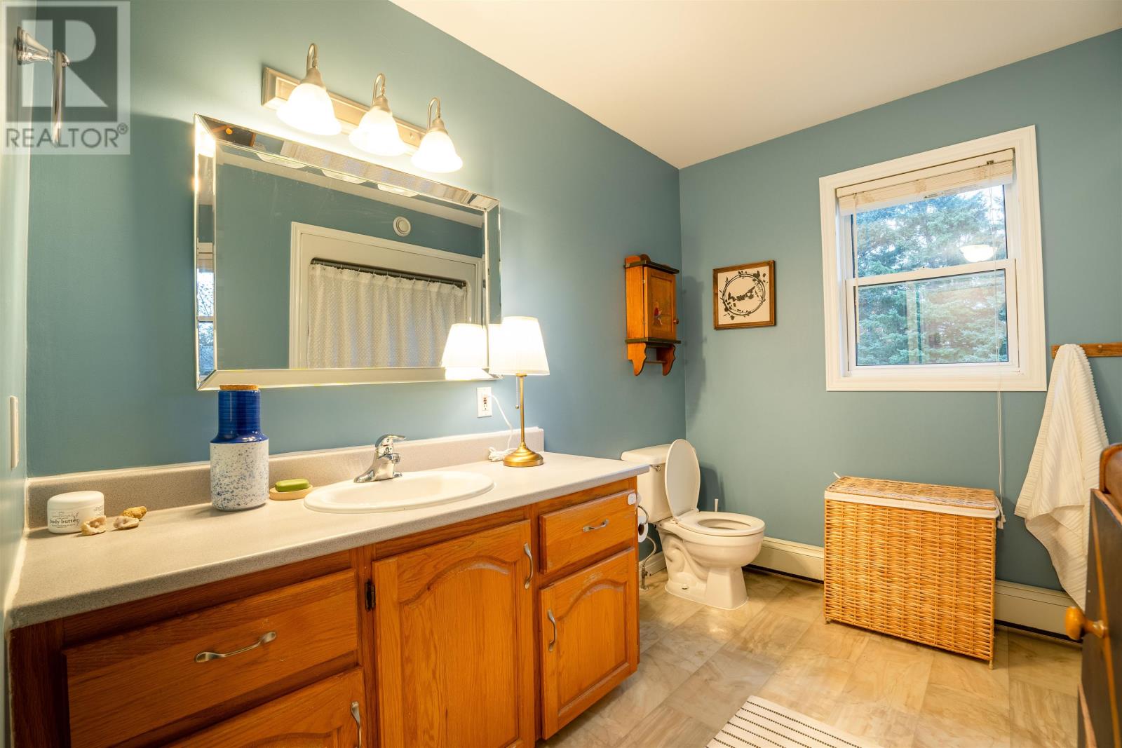 124 Greensview Drive Property Photo 25