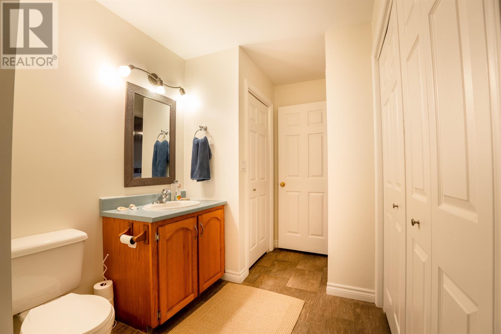 124 Greensview Drive Property Photo 39