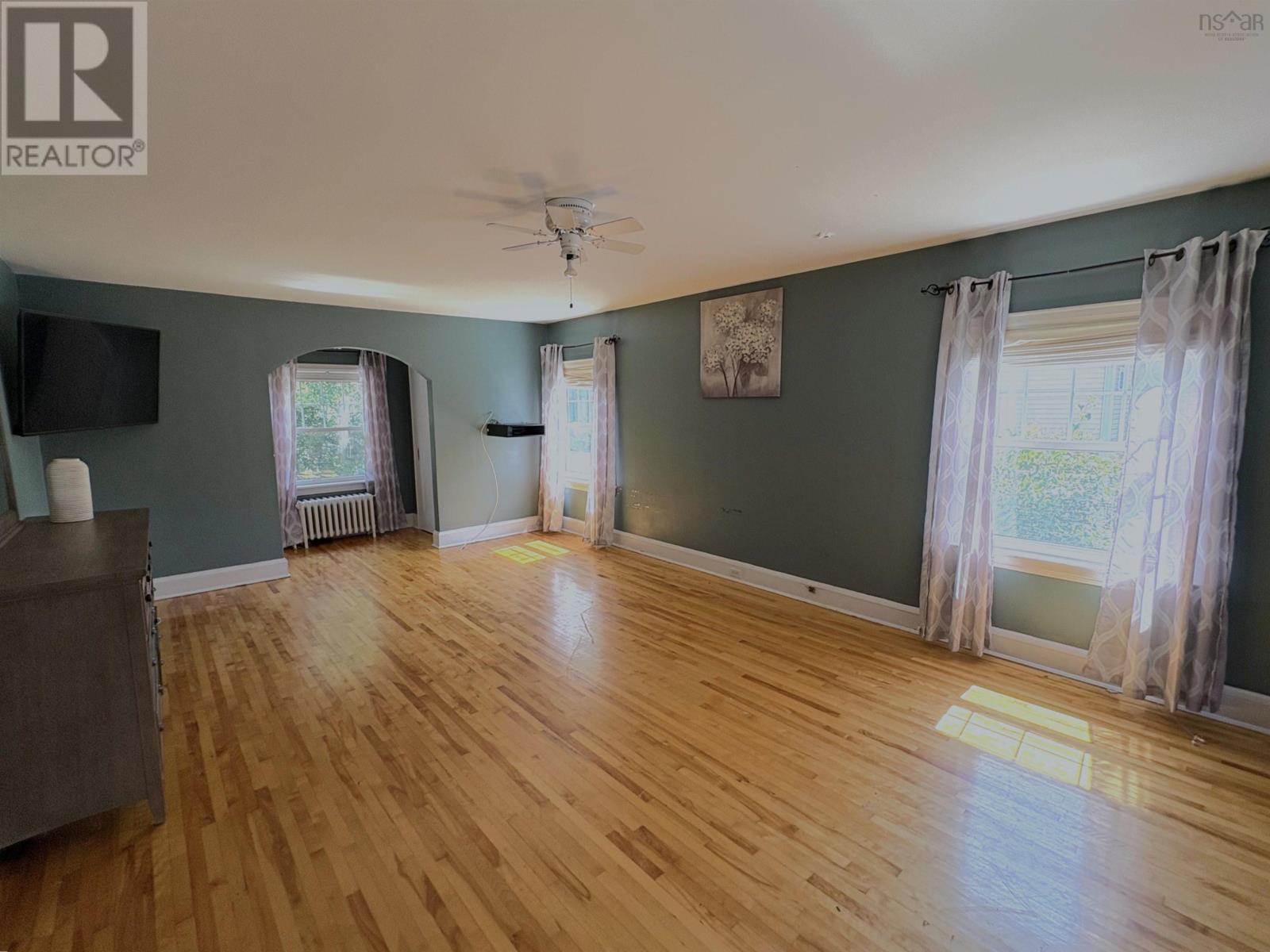 615 Kings Road Road Property Photo 16