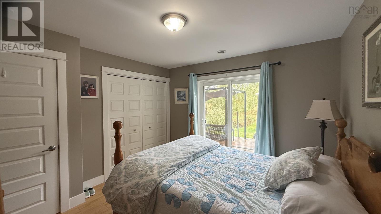 1215 Starrs Point Road Property Photo 30