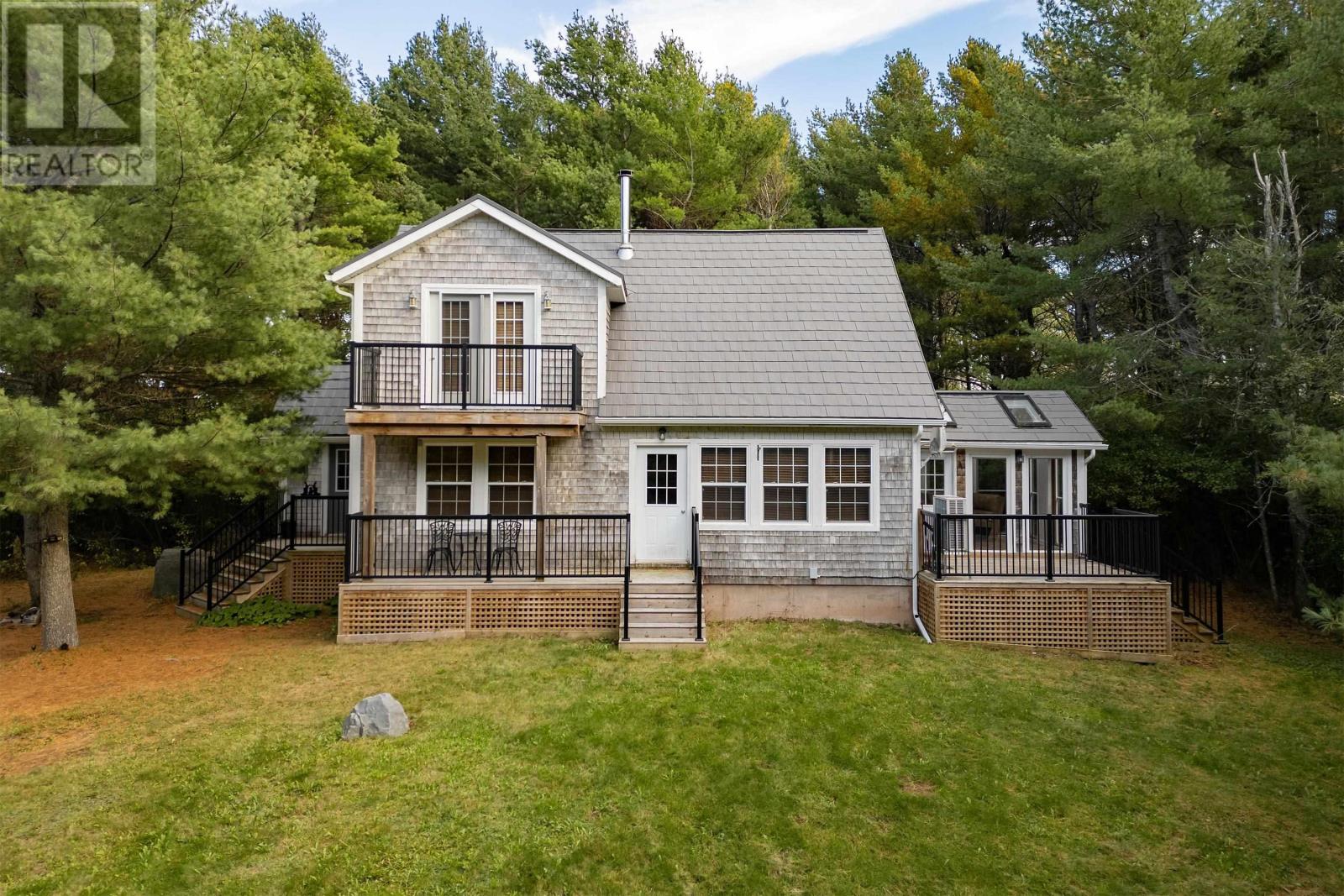 143 Porter Road Property Photo 1