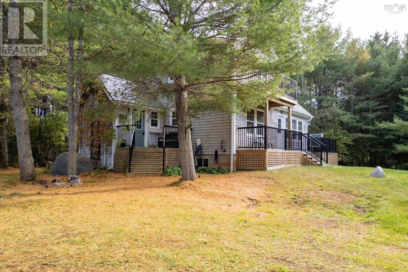 143 Porter Road Property Photo 6
