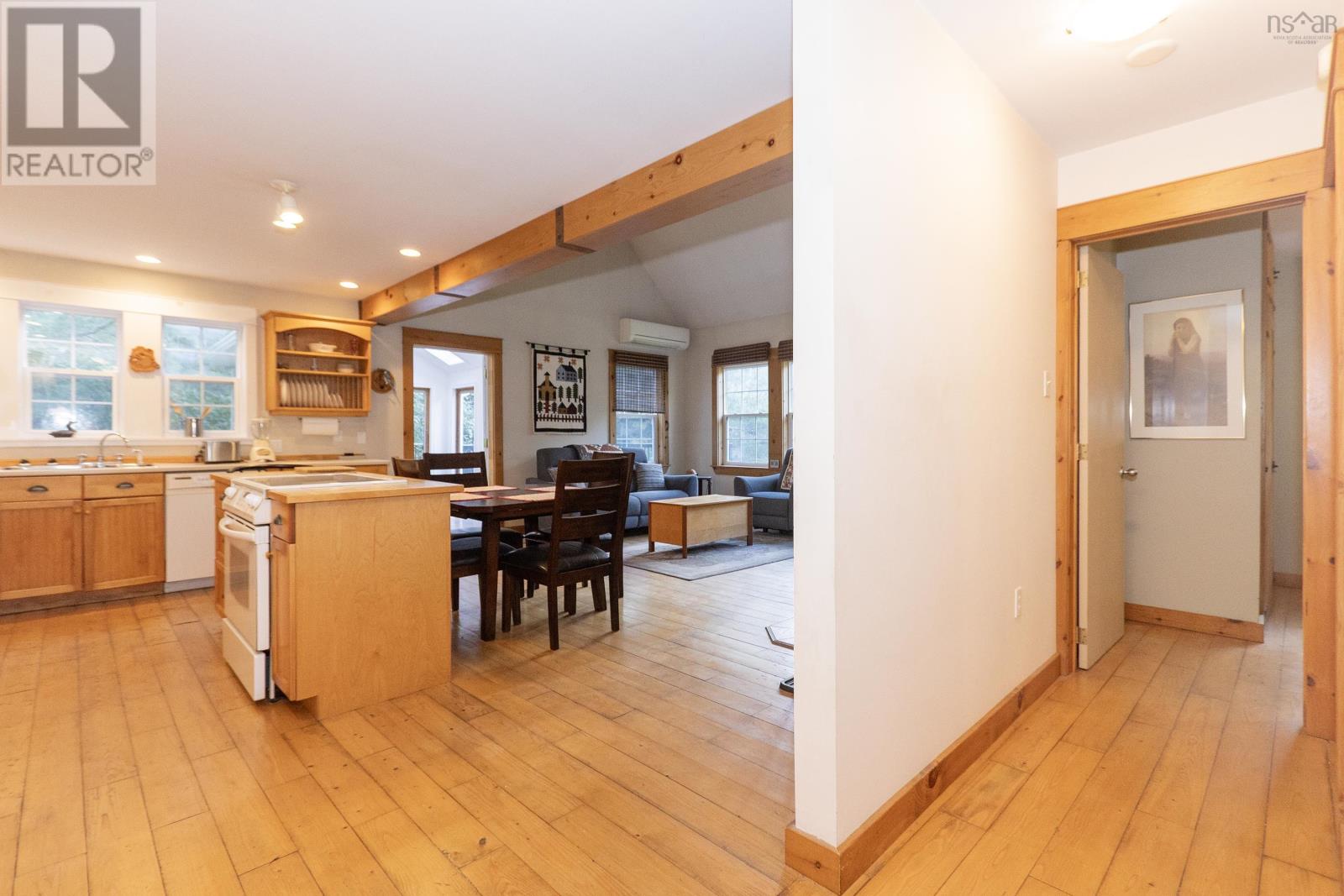 143 Porter Road Property Photo 25