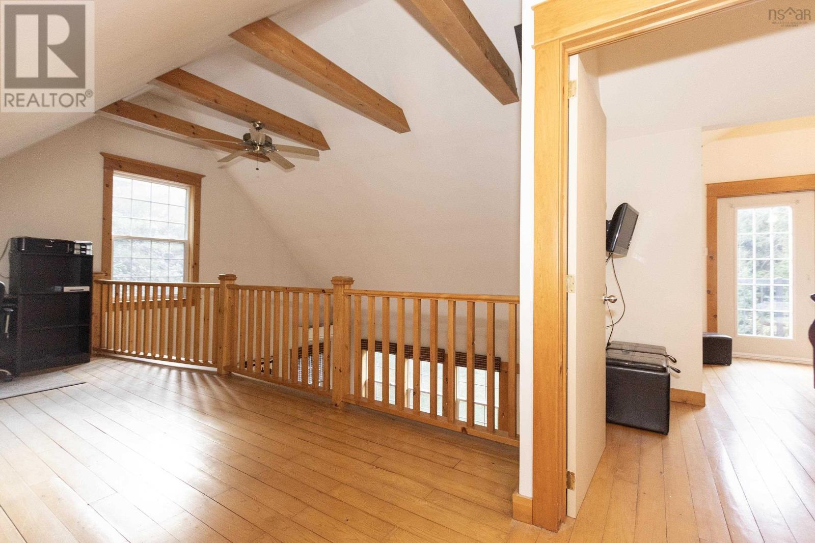 143 Porter Road Property Photo 32