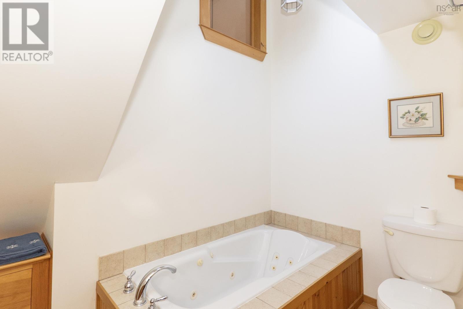 143 Porter Road Property Photo 40