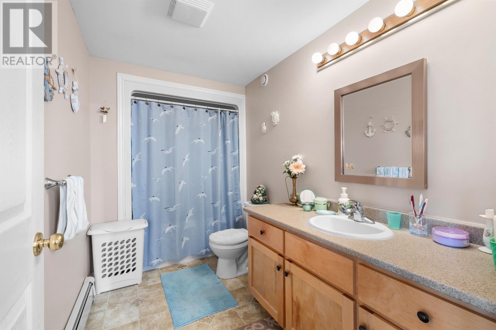 56 Woodhawk Lane Property Photo 18