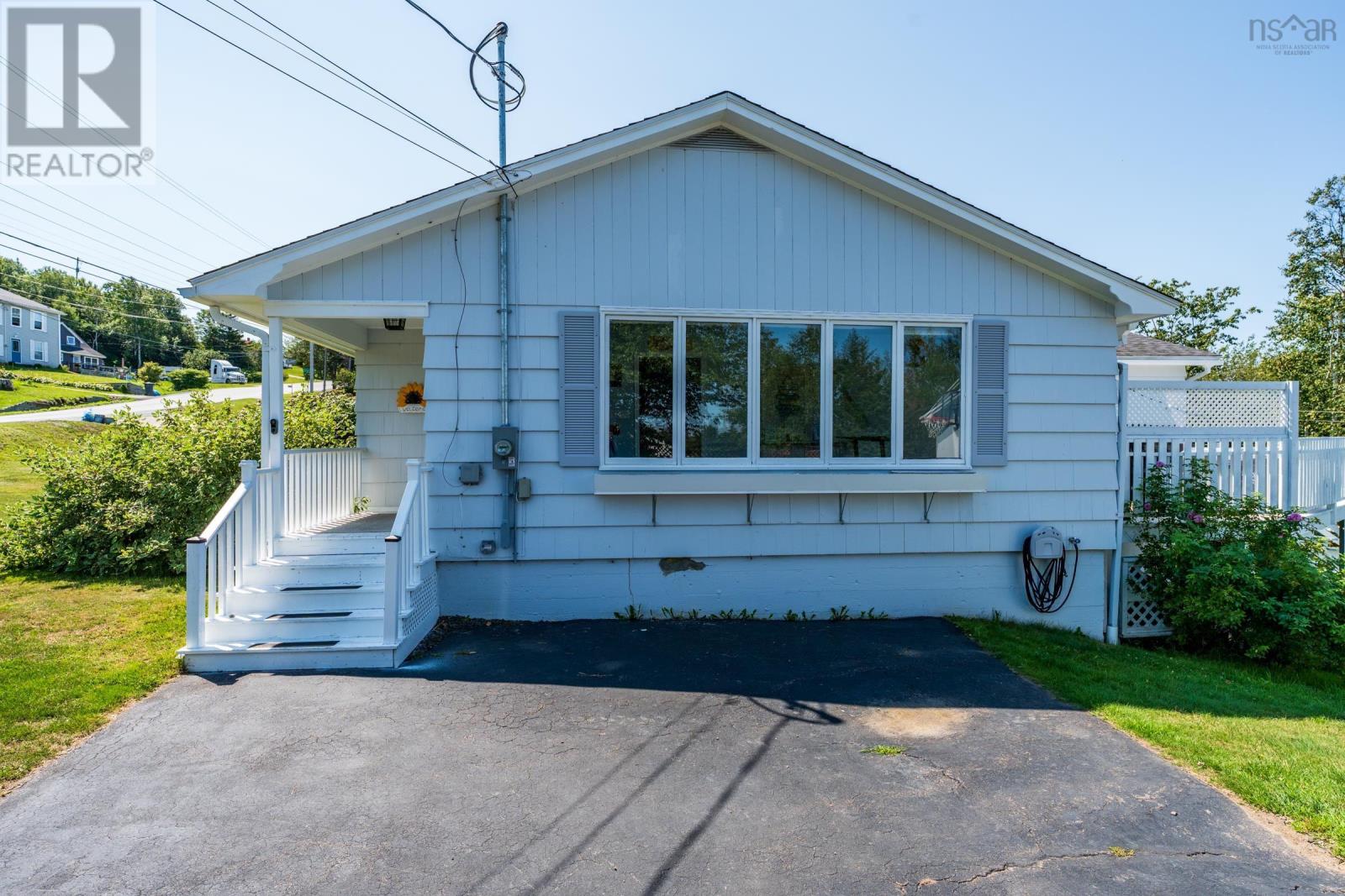 3739 Shore Road Property Photo 6