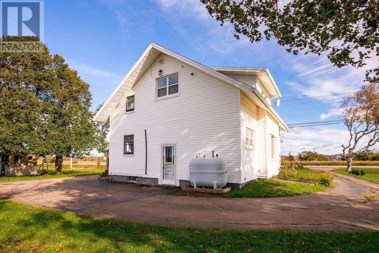 21767 Trans Canada Highway Property Photo 35