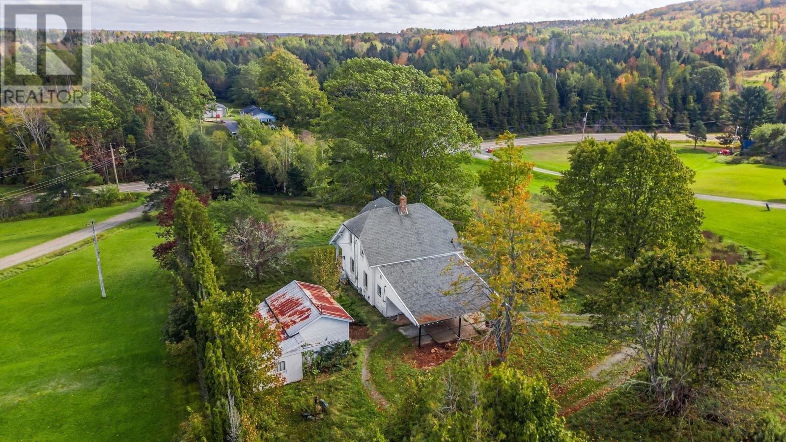 3865 Highway 357 Property Photo 2