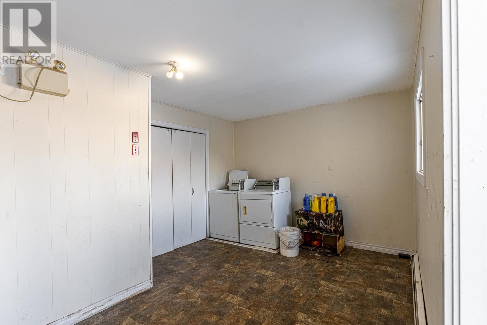78 Main Street Property Photo 10