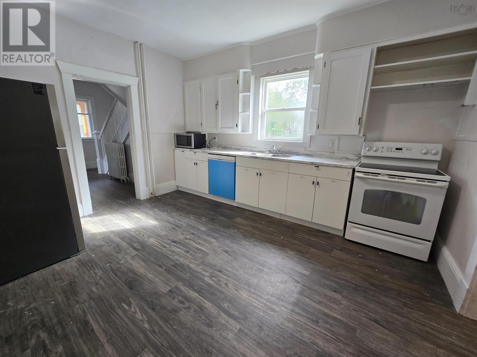 1038 George Street Property Photo 7