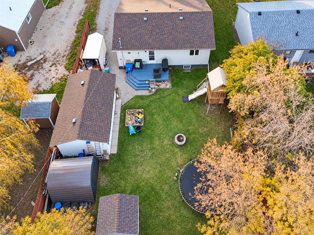 449 10th Avenue N Property Photo 31
