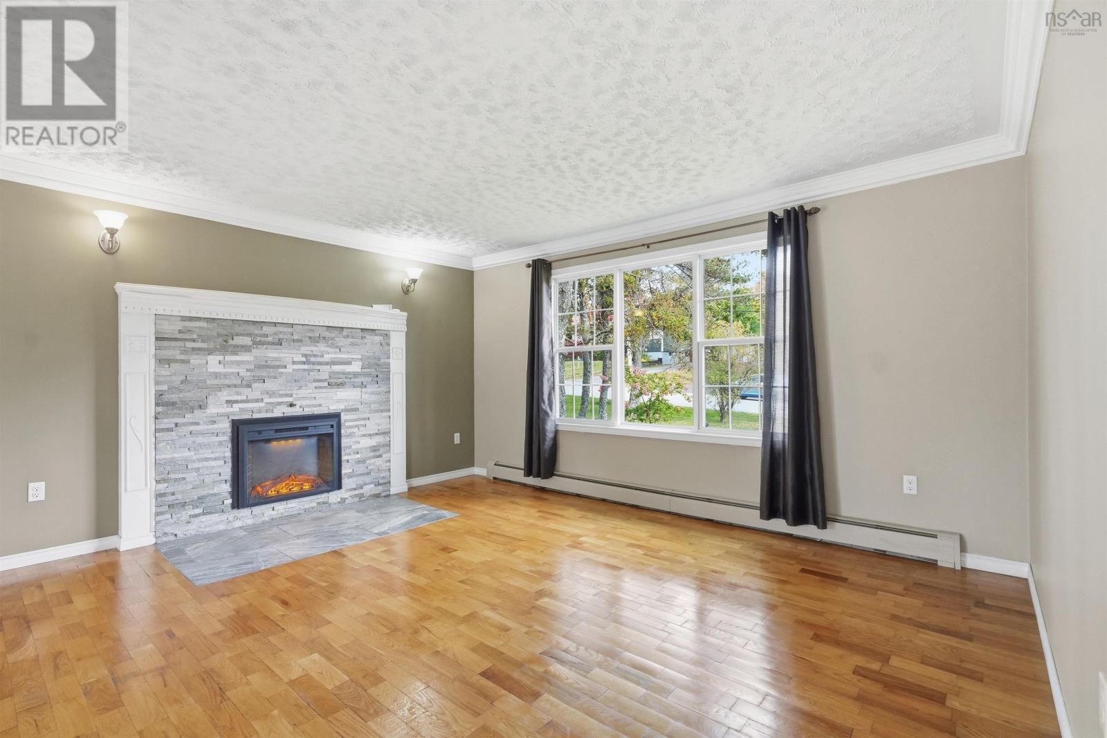 49 Mayflower Avenue Property Photo 8