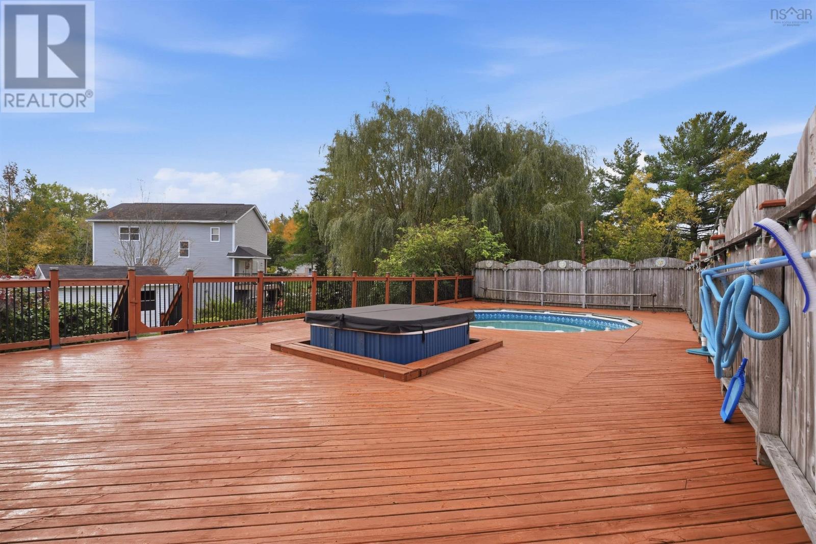 49 Mayflower Avenue Property Photo 17