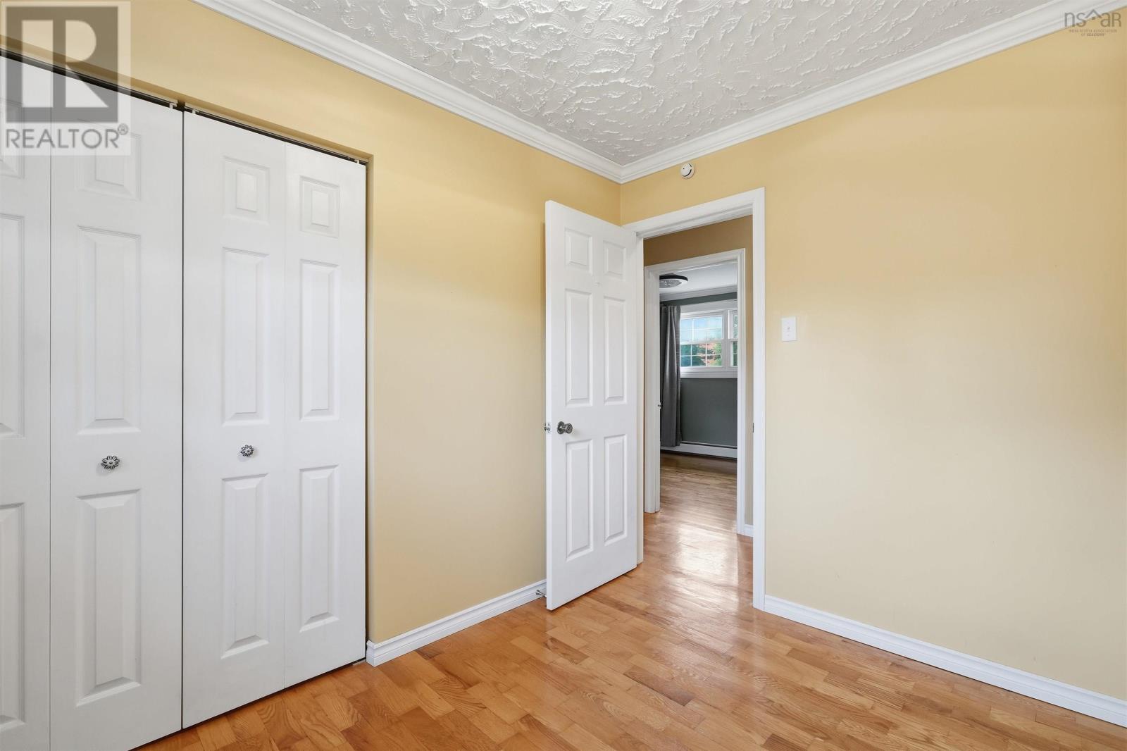 49 Mayflower Avenue Property Photo 27
