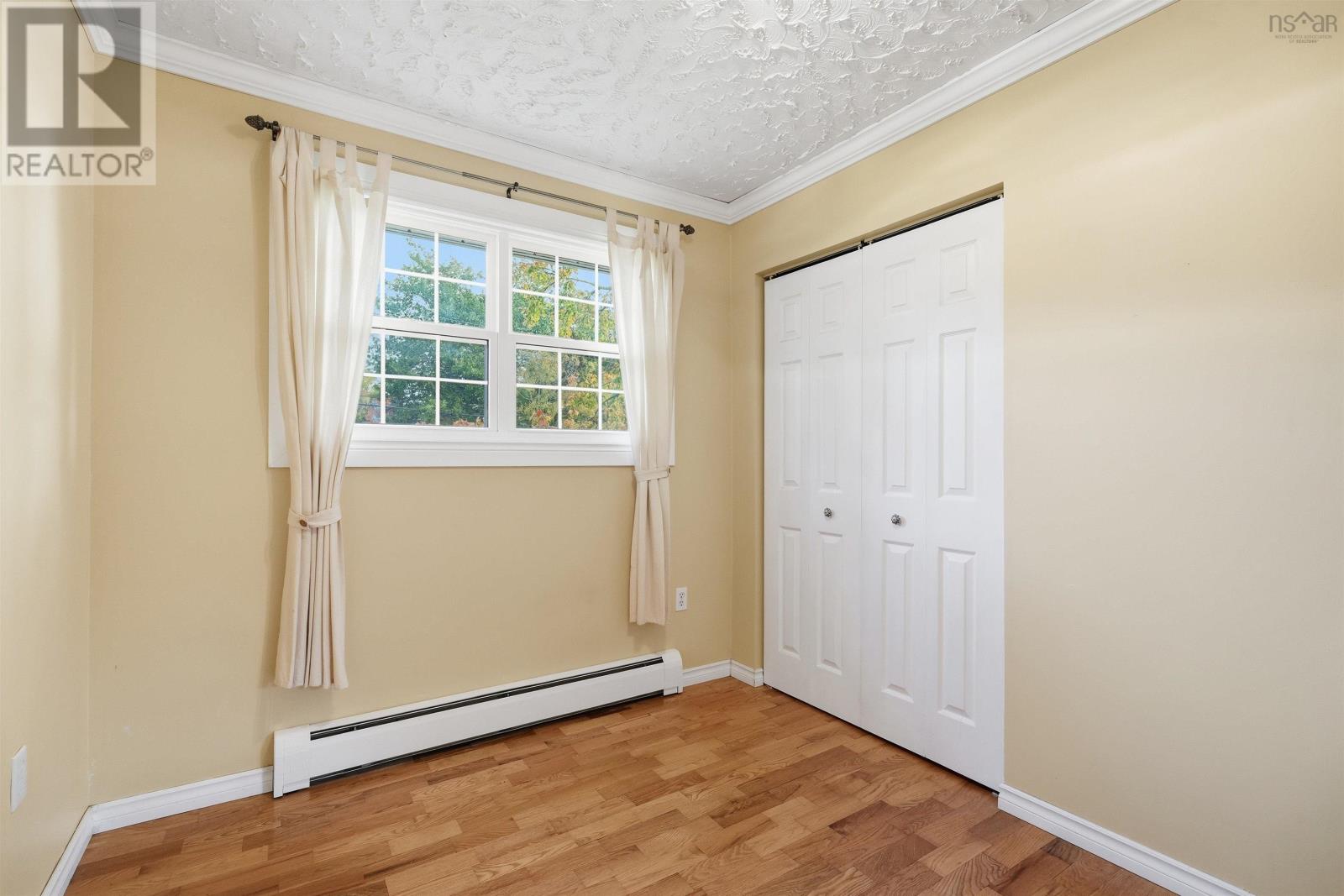49 Mayflower Avenue Property Photo 28
