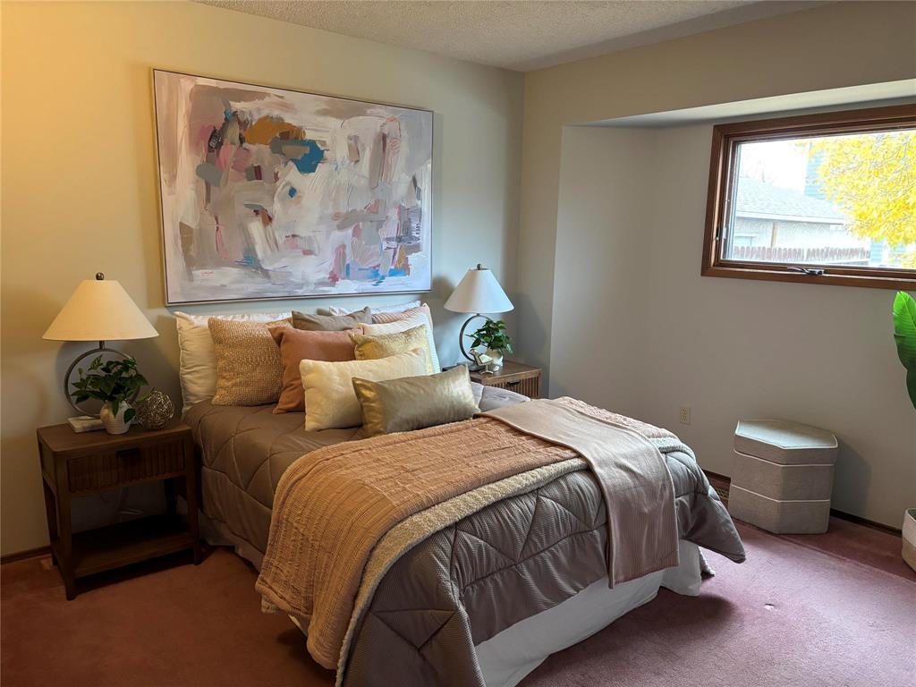 942 Summerside Avenue Property Photo 11