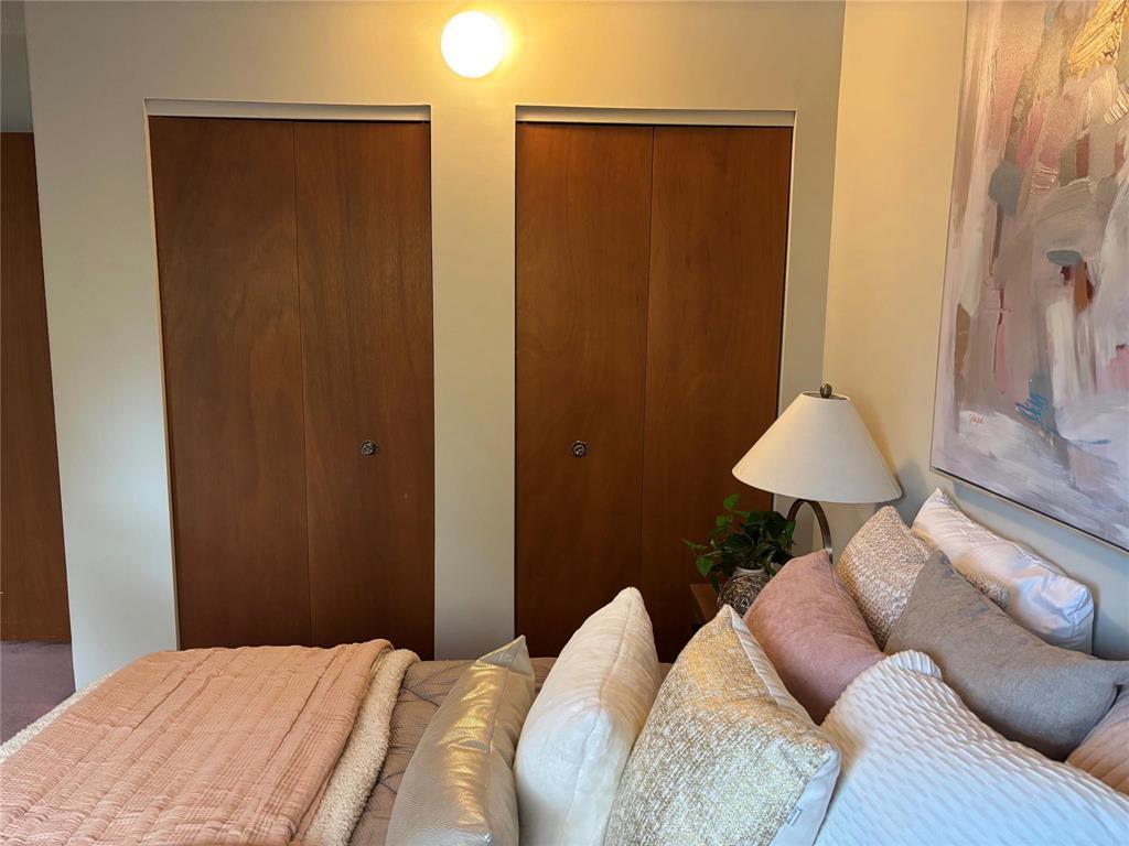 942 Summerside Avenue Property Photo 12