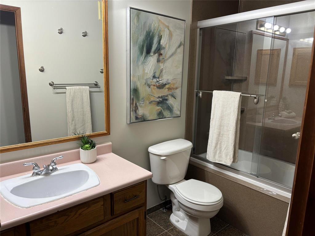 942 Summerside Avenue Property Photo 15