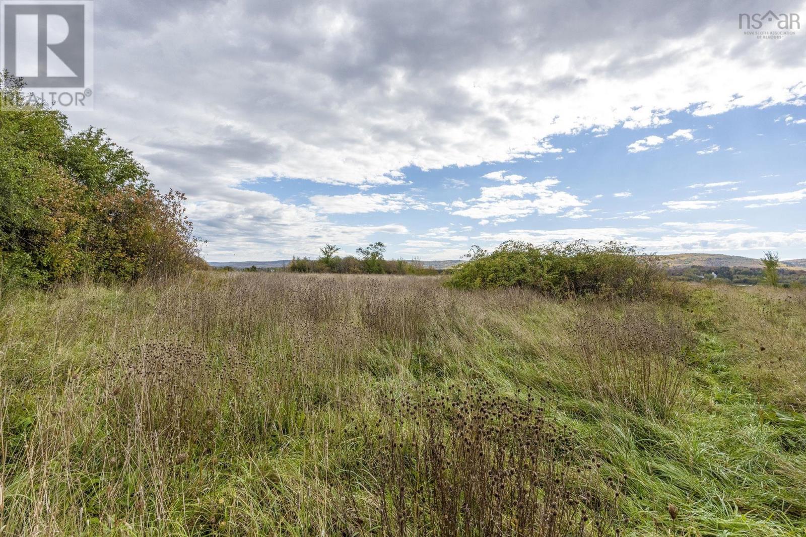 Highway 1 Highway Property Photo 16
