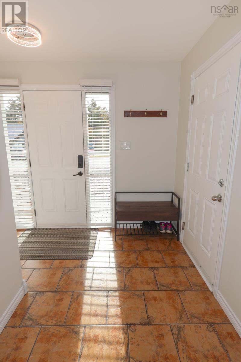482 Glen Allan Drive Property Photo 5
