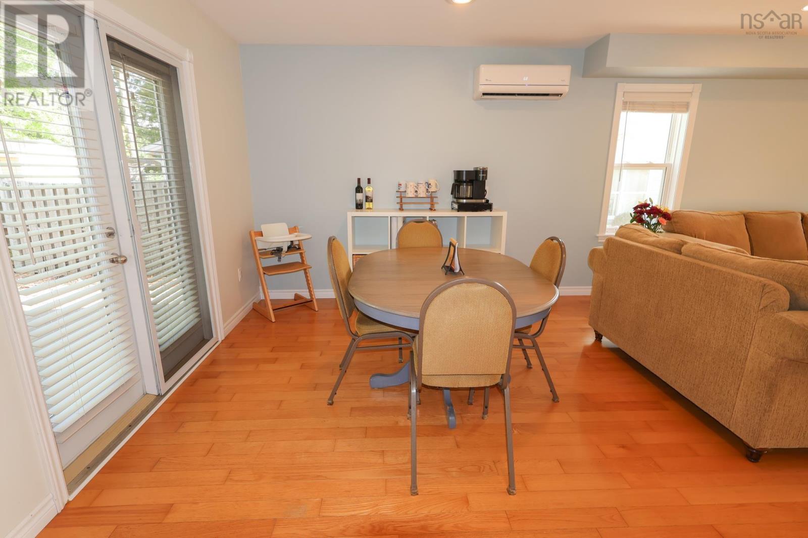 482 Glen Allan Drive Property Photo 10