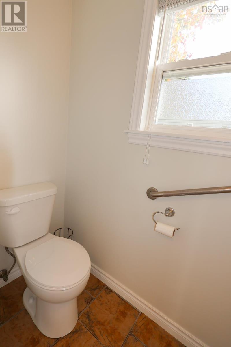 482 Glen Allan Drive Property Photo 17