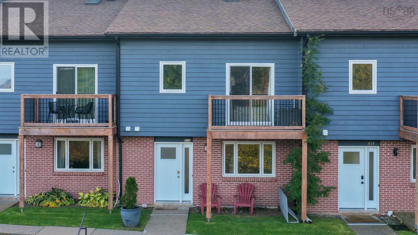 813 8 Blomidon Terrace Property Photo 2