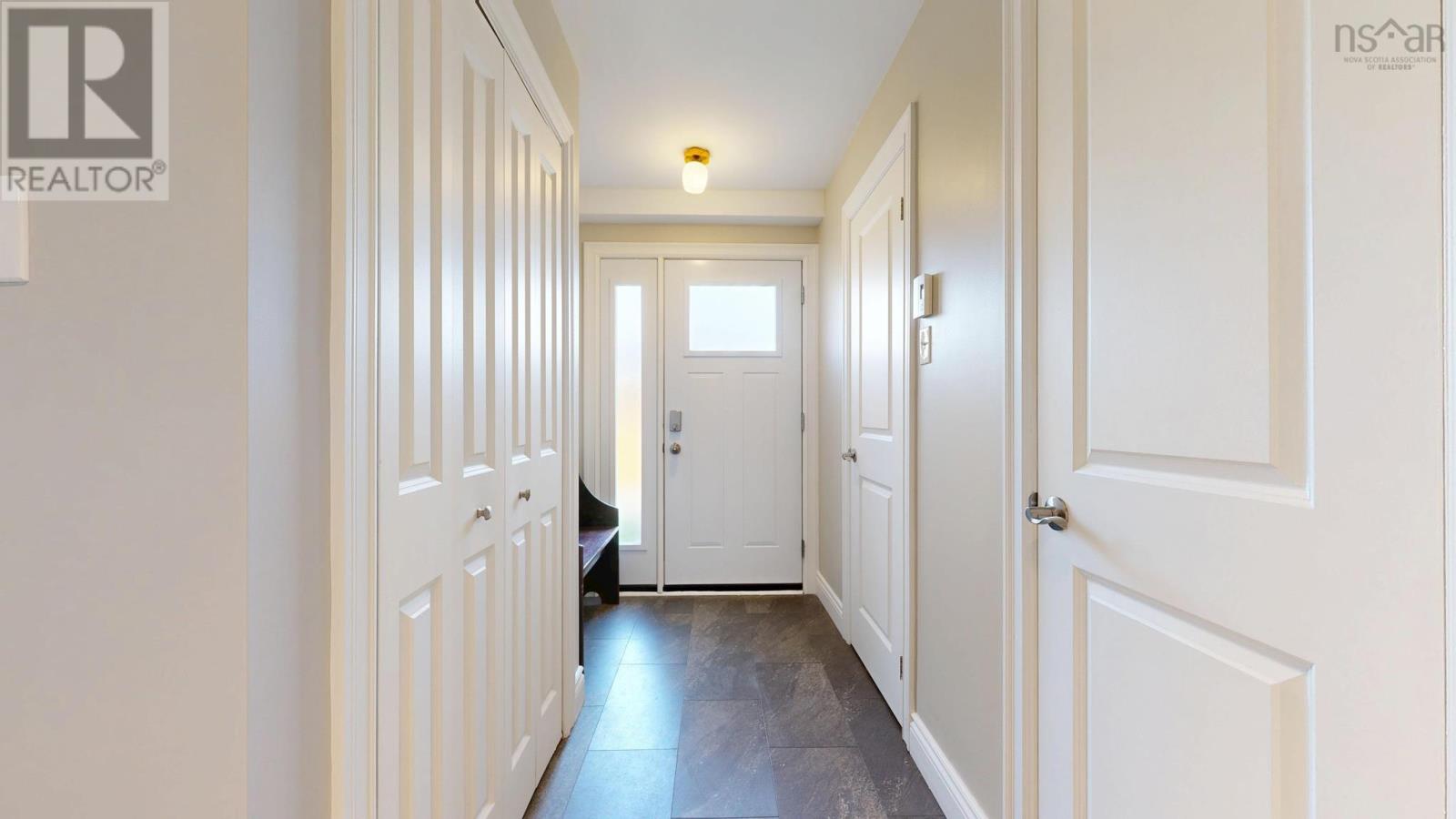 813 8 Blomidon Terrace Property Photo 7