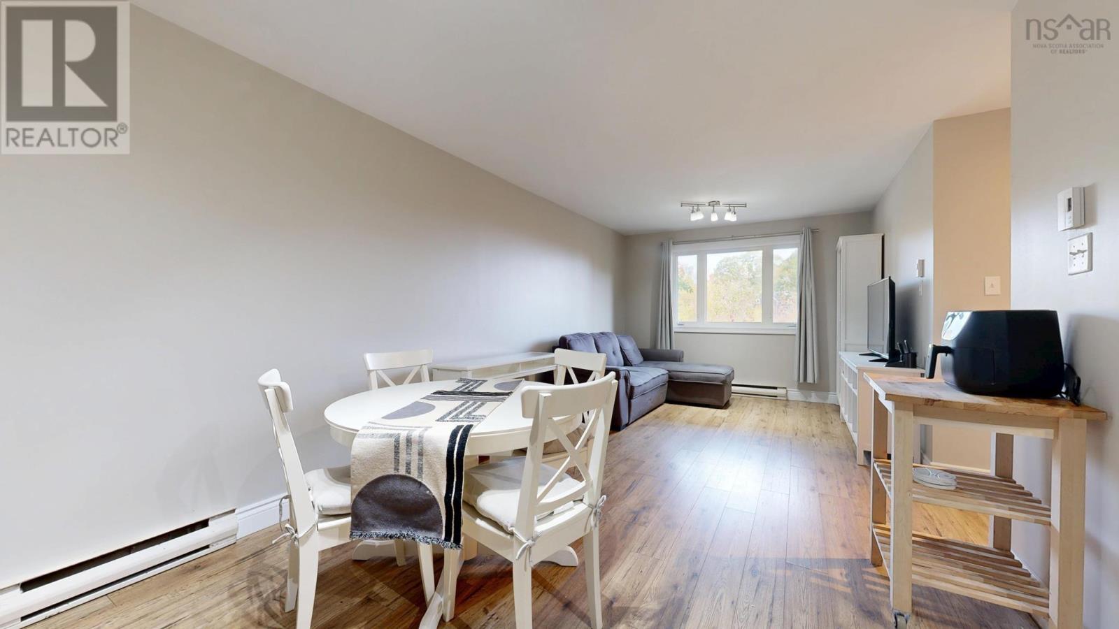 813 8 Blomidon Terrace Property Photo 17