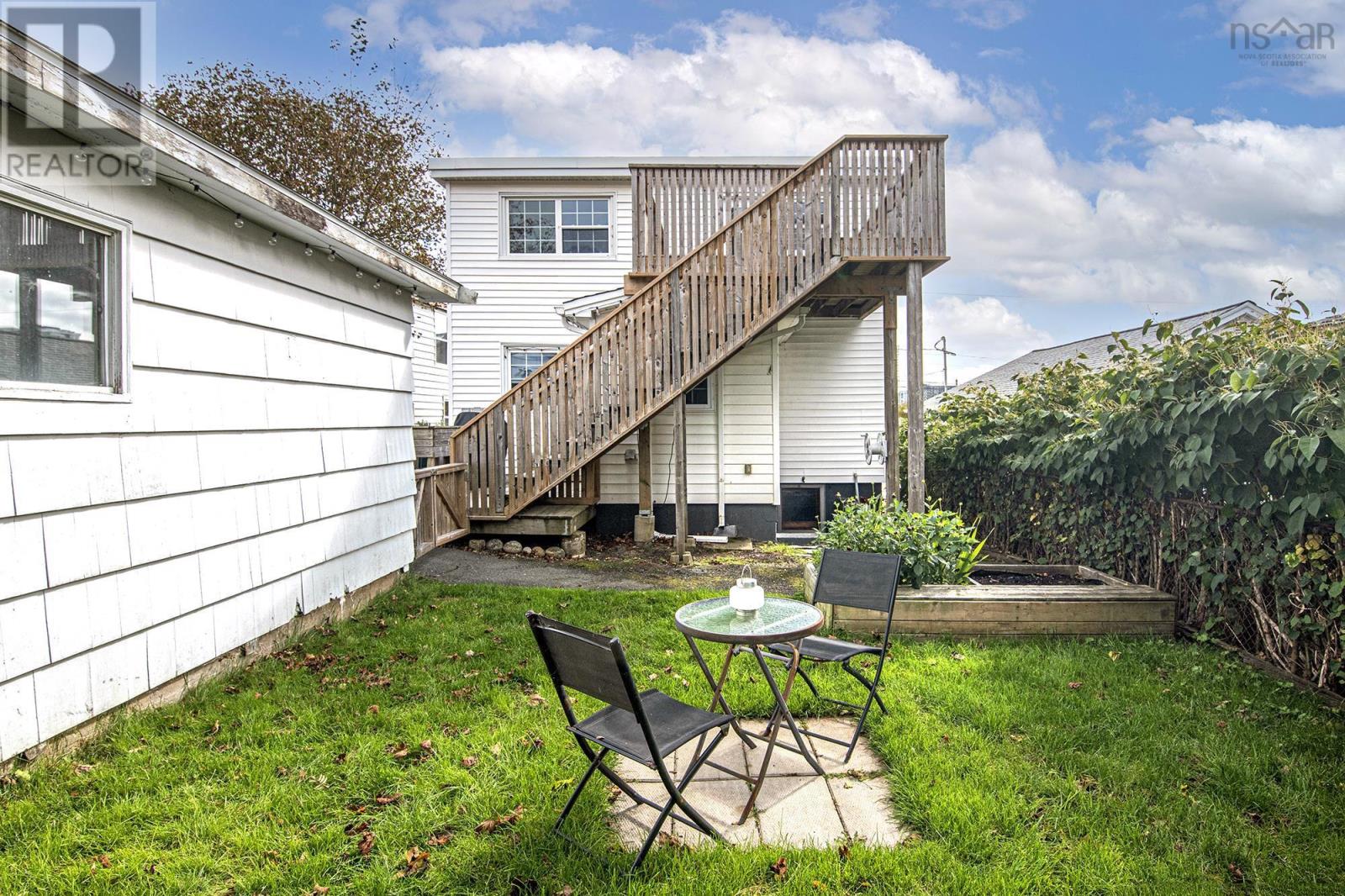 5879 Stairs Street Property Photo 37