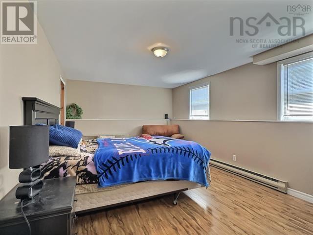 17 Menlow Court Property Photo 17