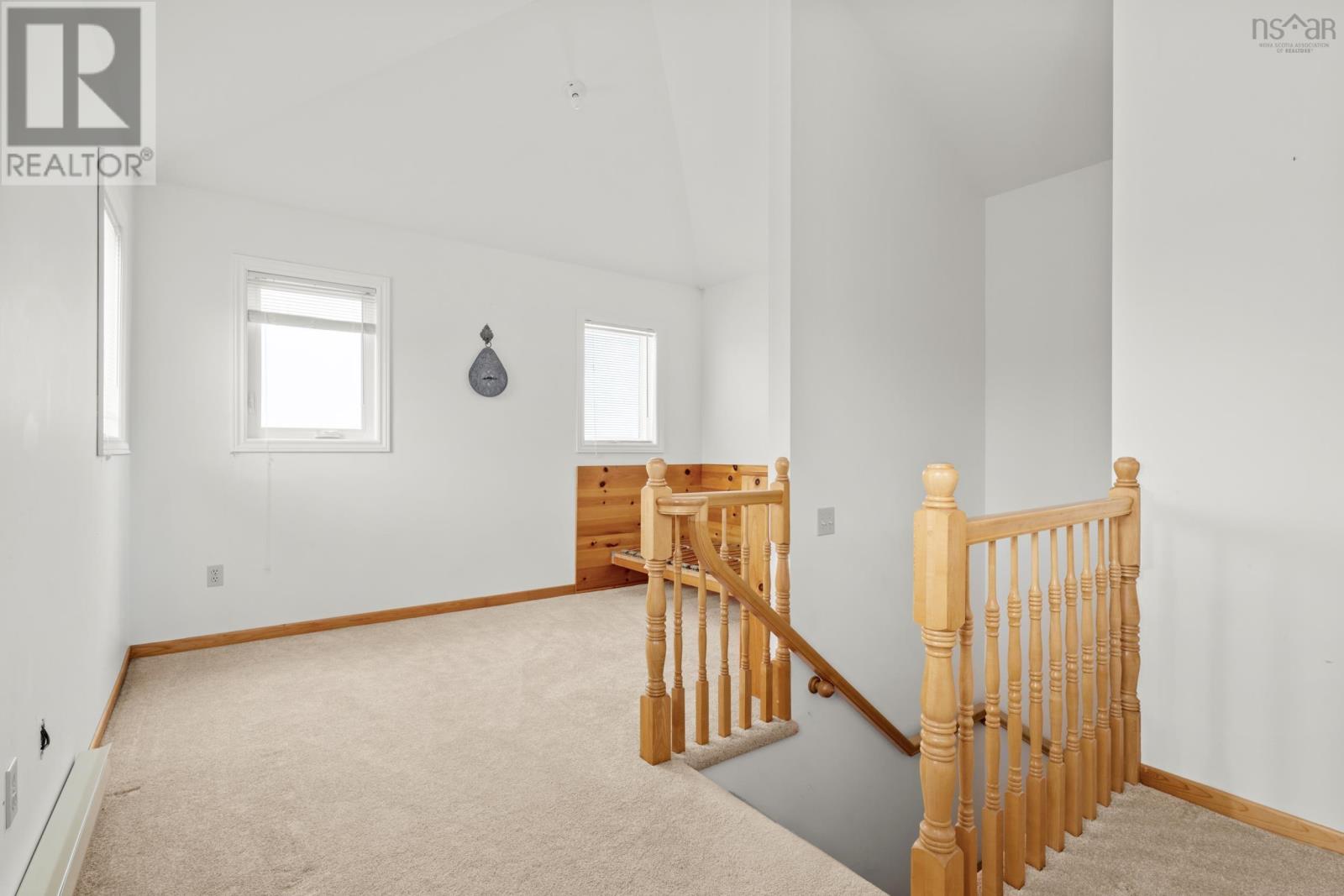 10 Canyon Corner Road Property Photo 15