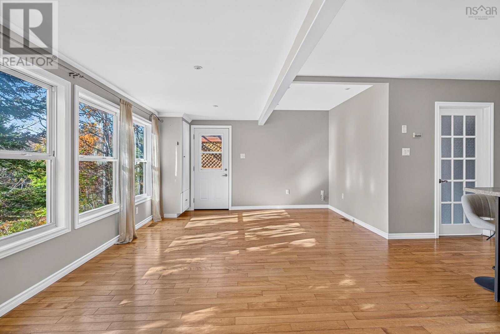 12 Buchanan Avenue Property Photo 7