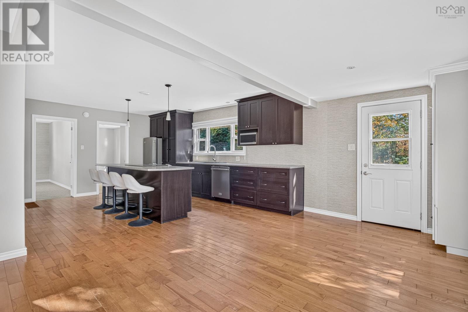 12 Buchanan Avenue Property Photo 8